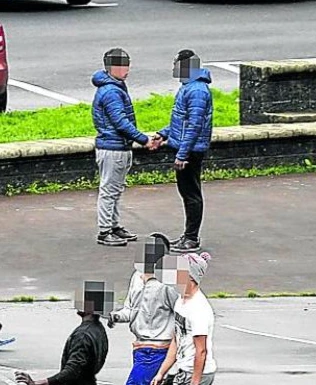 Una vez en el país, los menores quedan solos y pasan a ser atendidos por la red pública de protección