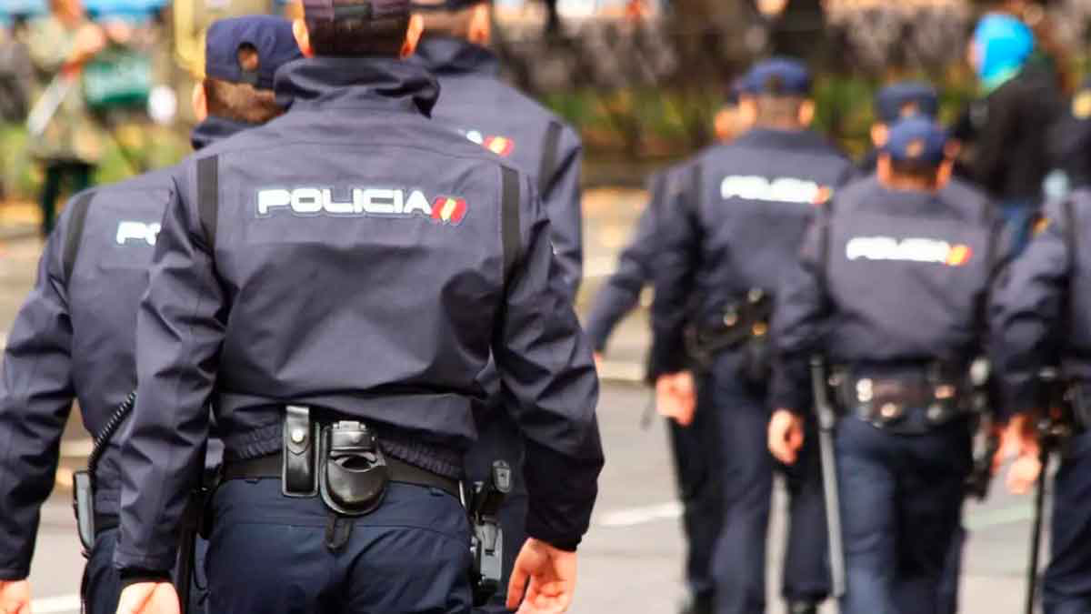 El Gobierno mantiene a miles de aprobados sin plaza