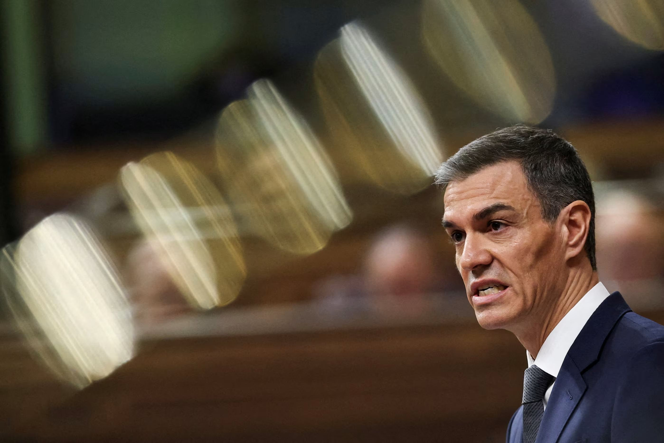 Irán vuelve a posicionarse a favor de Sánchez: utilizan un video del presidente para celebrar el día de Saadi